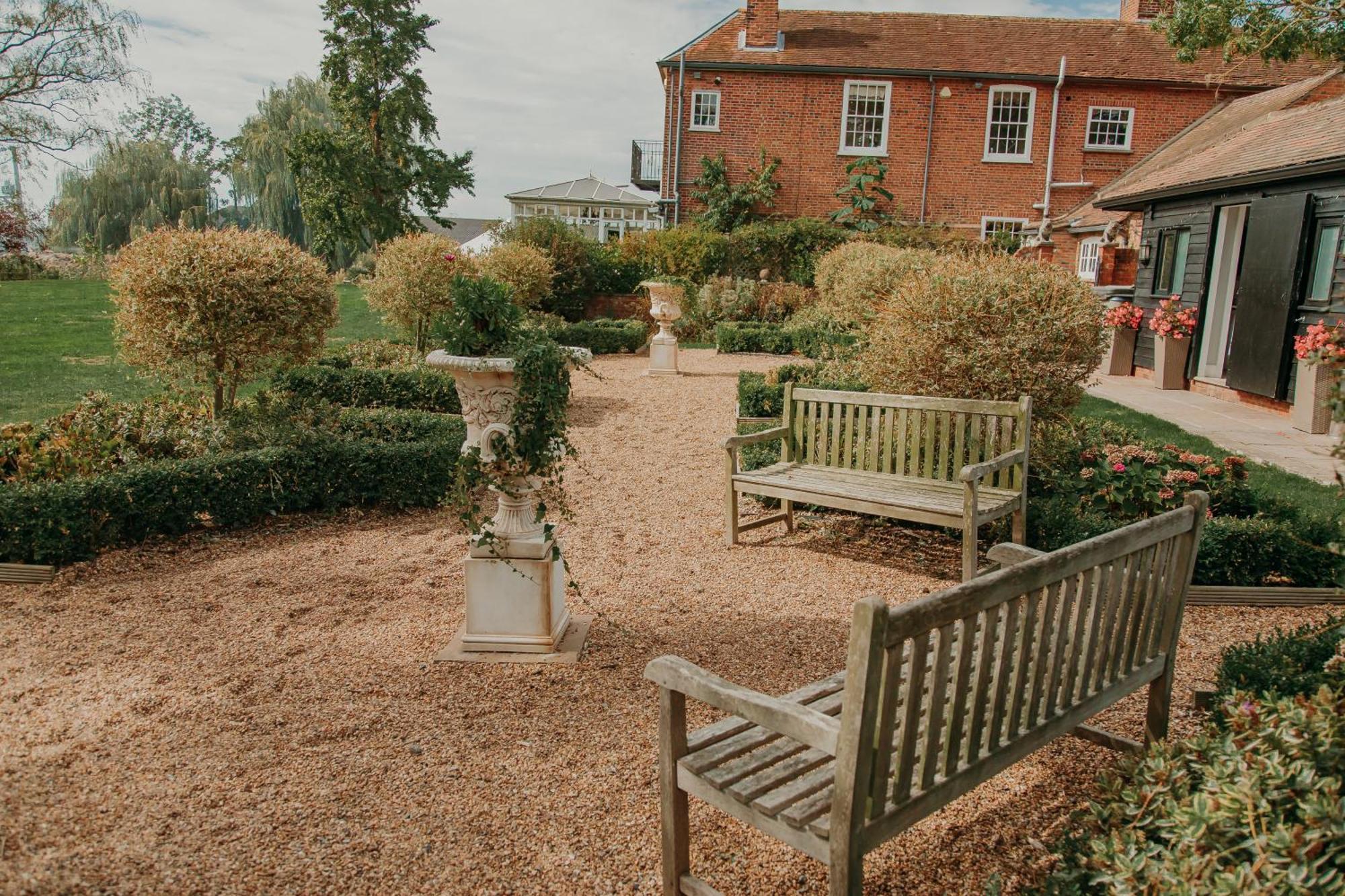 B&B Downham Hall Wickford Extérieur photo