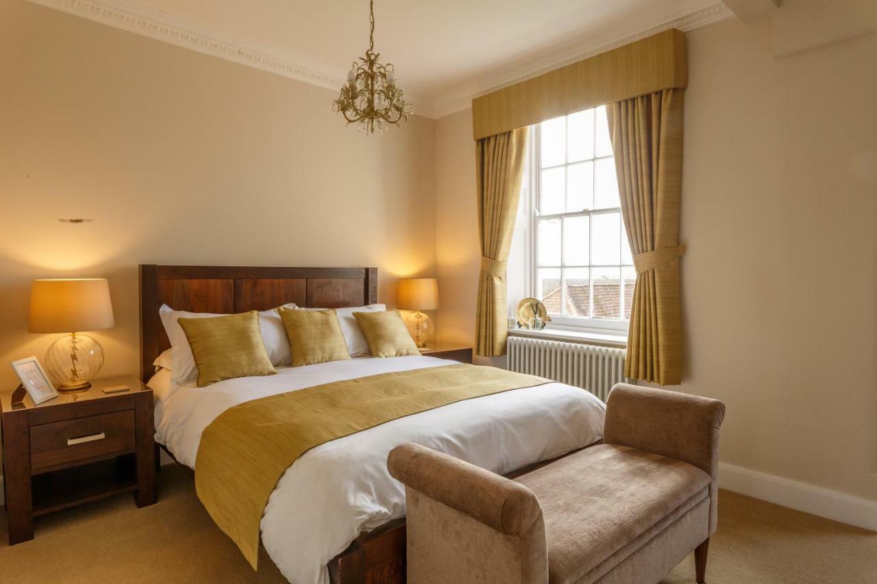 B&B Downham Hall Wickford Extérieur photo
